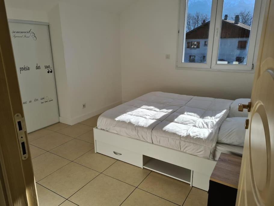 Appartement - 克吕斯 外观 照片